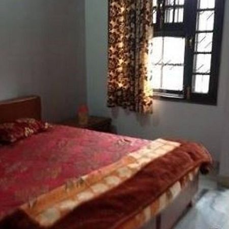 Raja Guest House Jalandhar Exterior foto